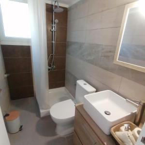 2pax, central Voula, market, beach