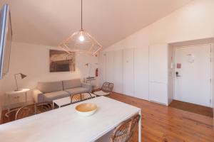 FLH S Bento Minimalist Luminous Flat