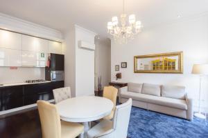 FLH Baixa Vintage Touches Flat