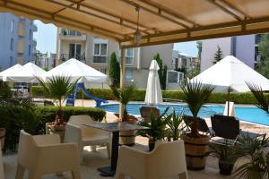 Rainbow 1 Holiday Complex