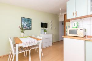 Apartments by the sea Razanj, Rogoznica - 12733