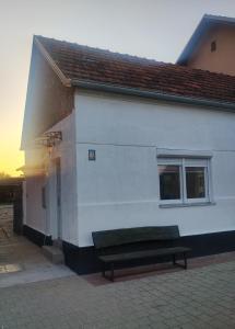 Apartments with parking space Otok, Slavonija - 24625