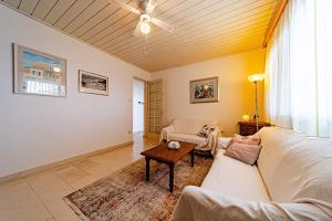 Apartments by the sea Prizba, Korcula - 24647