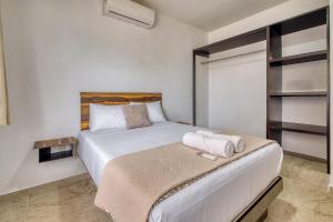 La Aurora Puerto Escondido