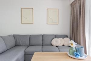 Leafy and Quiet 2BR - Close to Hospital with Parking