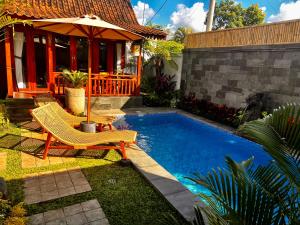 Bale Bali Wooden house