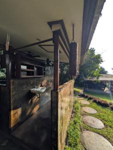 Hillside House rental