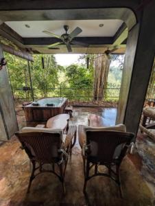 Hillside House rental