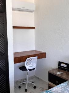 Brisas Shores Terrace, Beachfront Apartments 1 bedroom with pool, Cancun hotel zone