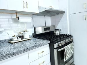 Family-friendly apartment near the beach