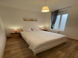 Appartements Apartment in Noyen near Le Mans Circuit : photos des chambres