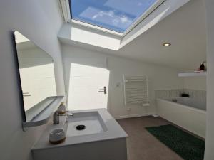 Appartements Apartment in Le Mans near City Center : photos des chambres