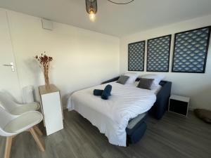Maisons de vacances Apartment in Le Mans with Private Parking : photos des chambres