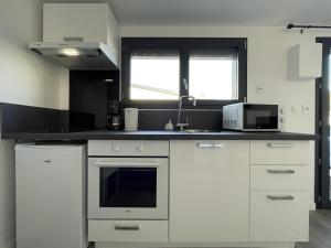 Maisons de vacances Apartment in Le Mans with Private Parking : Maison de Vacances