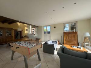 Villas Villa in Teille with Private Pool & Garden : photos des chambres
