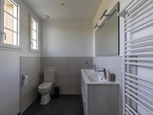 Appartements Farmhouse in Laigne near Le Mans Circuit : photos des chambres