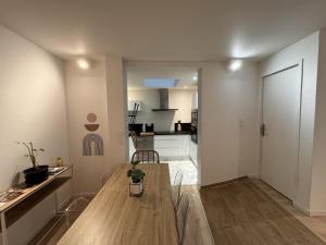 Appartements Apartment in Ecommoy near Le Mans Circuit : photos des chambres