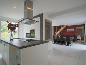 Villas Villa in Monce-en-Belin near Le Mans Circuit : photos des chambres