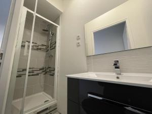 Appartements Apartment in Le Mans near Train Station : photos des chambres