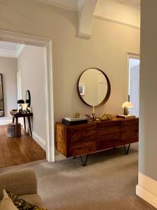 Designer Georgian Apartment in Edinburgh New Town