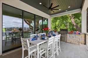 The 565 Villa with Concierge Services