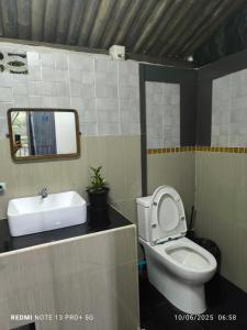 Hill Tribe Art House (Lahu & Akha Homestay)