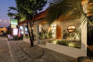 3min walk to the beach, night market, restaurant, Humble House 2