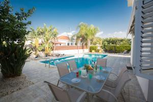 Ayia Napa Holiday Villa At26