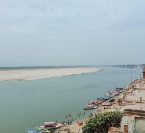 Hotel Royal Shantii Inn