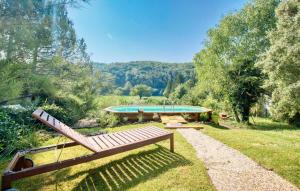 Maisons de vacances Cozy Home In Les Eyzies : photos des chambres