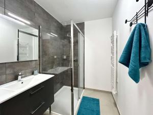 Appartement spacieux 3 pièces au cœur de Briançon - FR-1-330C-153