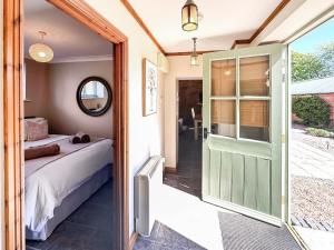 The Tack Room- 23937