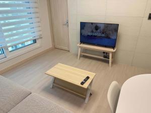 2-Bedroom Apartment Near Asan Medical Center