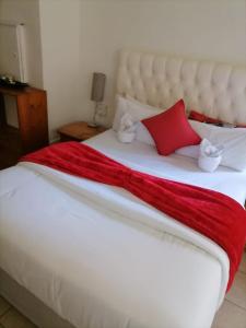 Neo & Ruks Guest House Boston Belleville