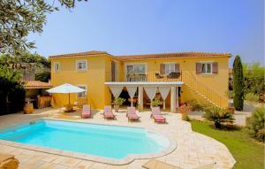 Nice Home In Sarrians With Wifi