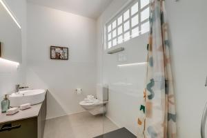 Elegant Apartment - Happy Rentals