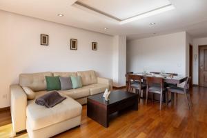 Lobos Horizon by An Island Apart