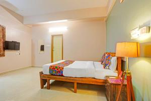 FabHotel Kings Palace Manyata - Near Manyata Tech Park Main Gate