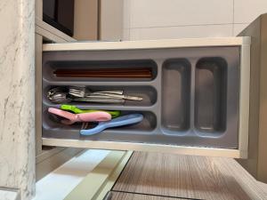 Cozy 1BR in Jed Yod -Pool View & Convenience Hub