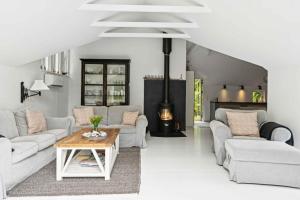 Newly Renovated Holiday Home Near The Beach