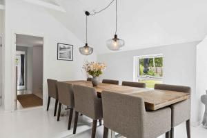 Newly Renovated Holiday Home Near The Beach