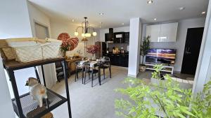 C212 Relaxing Condo Rooftop Pool & Ocean Views