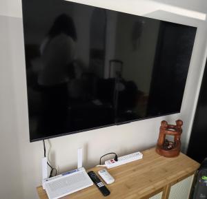 Aurora Escalades Haven 1