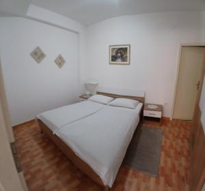 Apartments Srzic NO1