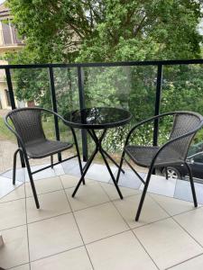 Pokoje i apartamenty nad Letniskową