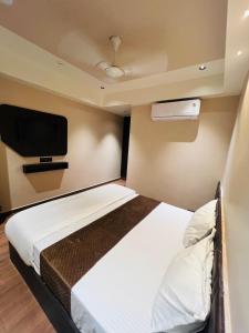 Hotel Presidency - Best Hotel in Surat