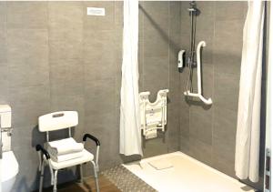 Hotels Hotel Le Carnon : photos des chambres