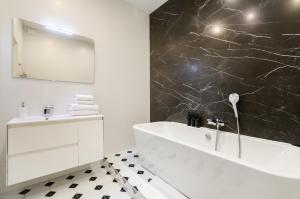 Petrovdom Apartments 10-197 in RC Central Park, 7 John McCain Street