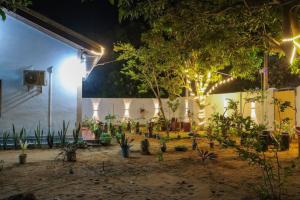 TRIO MANGO STAY ARUGAMBAy