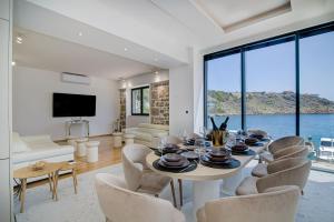 Beachfront Villa Cesarica with Pool 